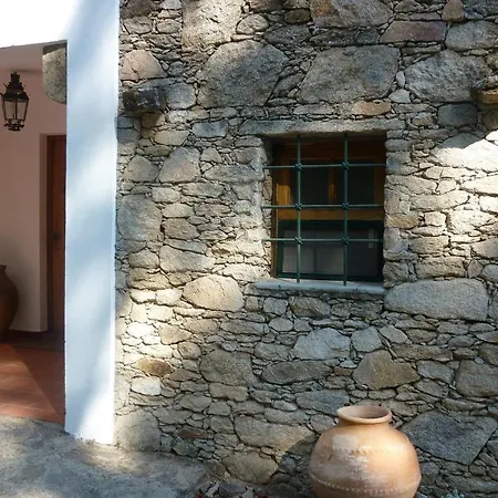 Gospodarstwo agroturystyczne Quinta Do Troviscal *