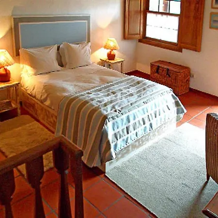Quinta Do Troviscal Farm stay Castelo do Bode