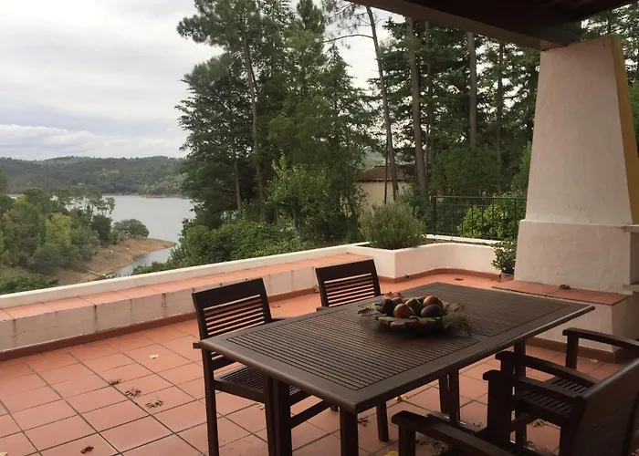 Quinta Do Troviscal Farm stay *