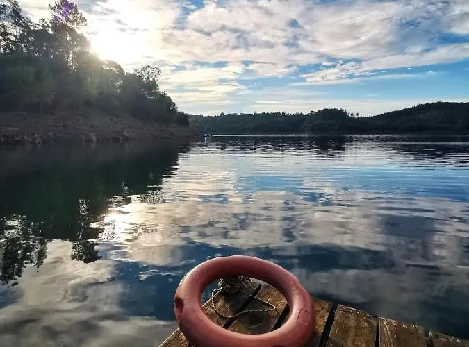 Quinta Do Troviscal مزرعة للإقامة *